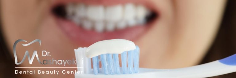 مزایای فلوراید برای دندان ، آیا واقعا از پوسیدگی جلوگیری میکند؟